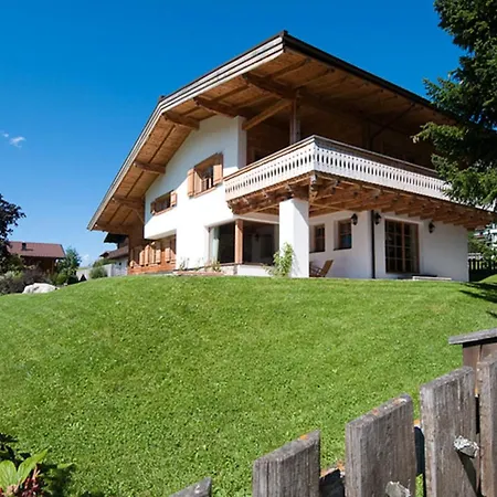 Chalet Queen Elisabeth Chalet *