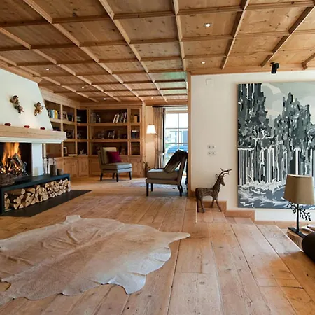 Chalet Queen Elisabeth Chalet
